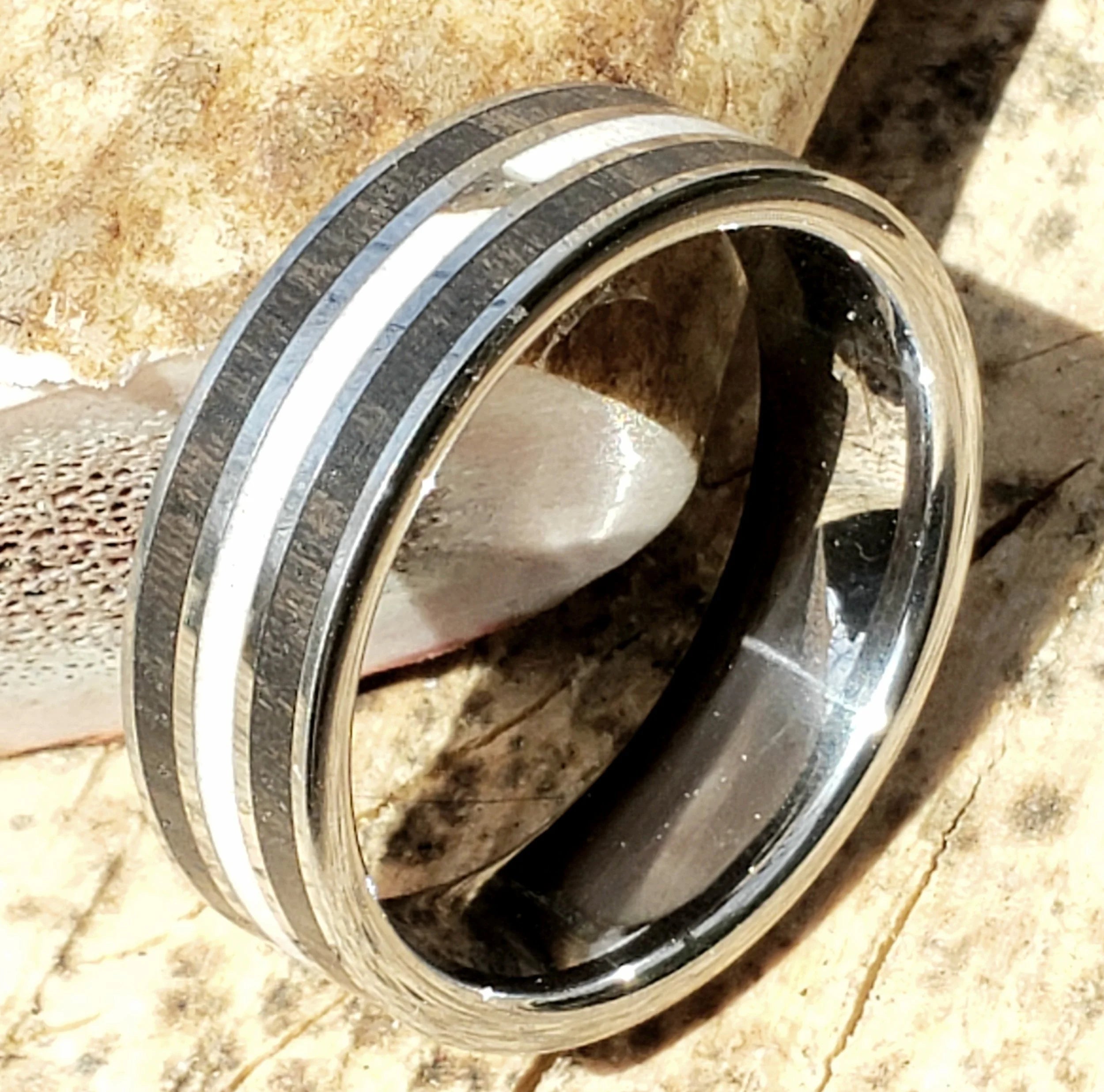 Triple inlay ring with ebony and elk antler