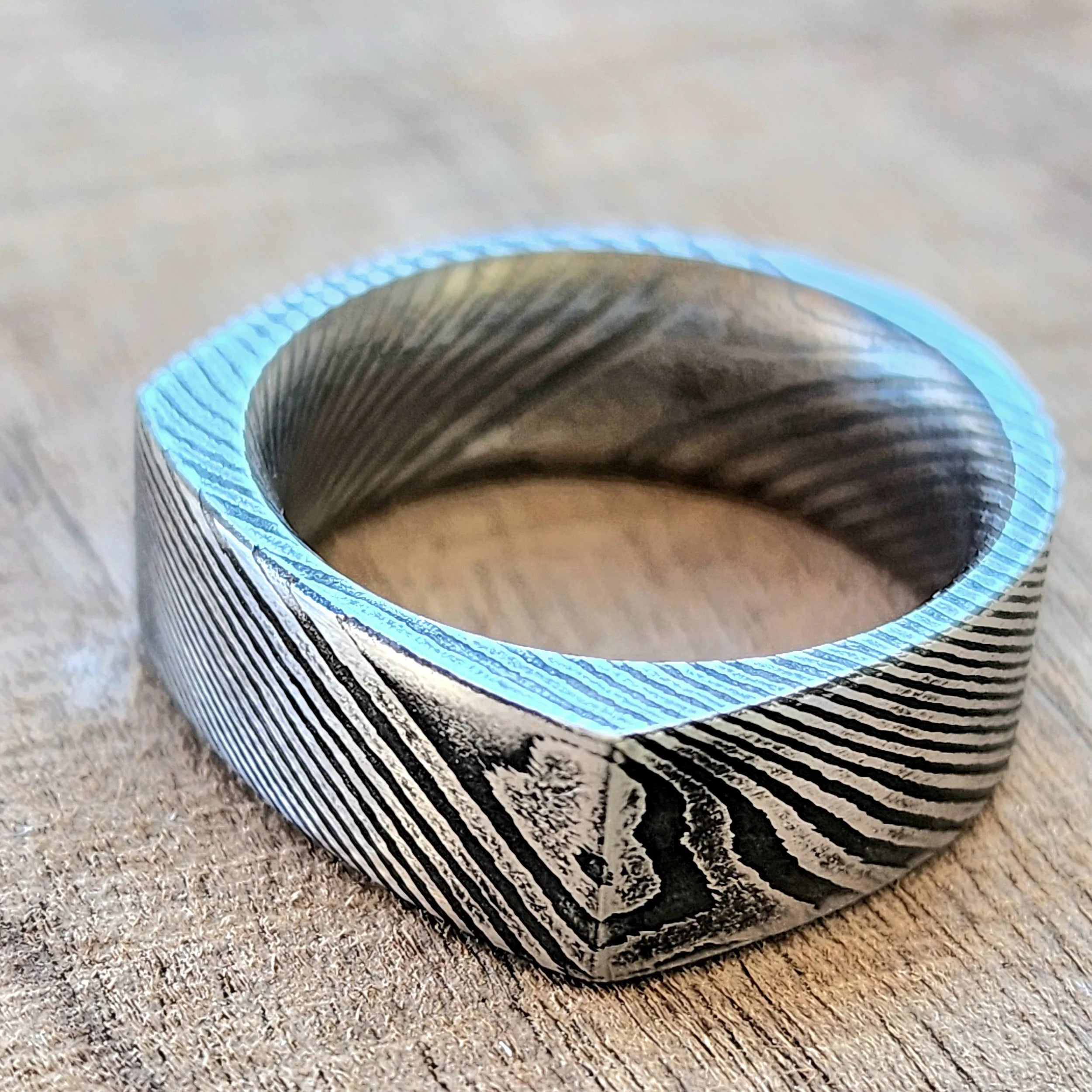 European Style Damascus  Ring